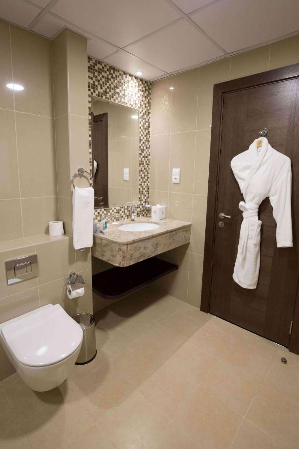 Gulf Executive Hotel & Residence Juffair Манама Экстерьер фото